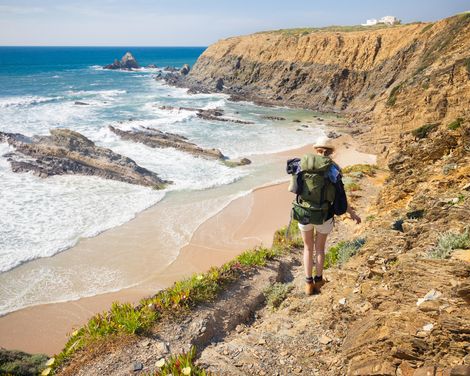 Auf Pfaden zwischen Felsen, Meer und weiten Horizonten-0