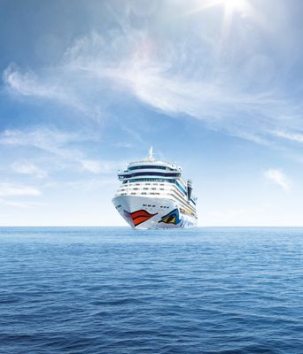 AIDAbella auf dem Meer