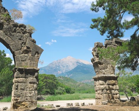 Kreuzfahrt mit einem Motorsegler ab/an Kemer-3