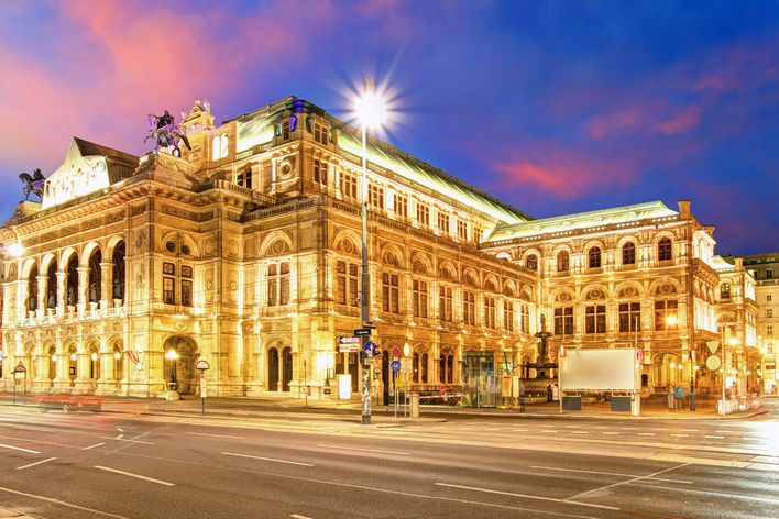 Staatsoper in Wien bei Nacht