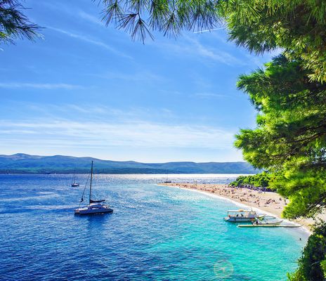 Segelboot vor der Insel Brac