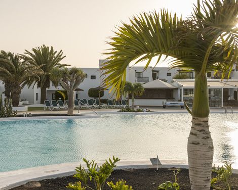 Hotel ILUNION Costa Sal Lanzarote-0