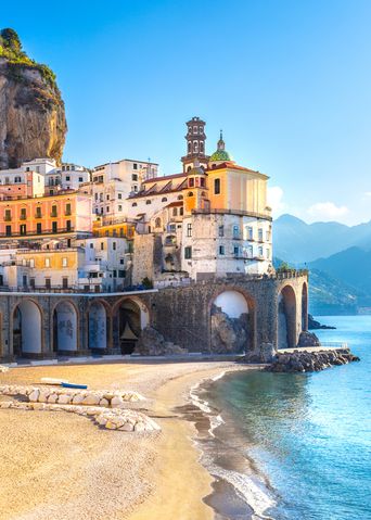 Häuser an der Amalfiküste in Italien