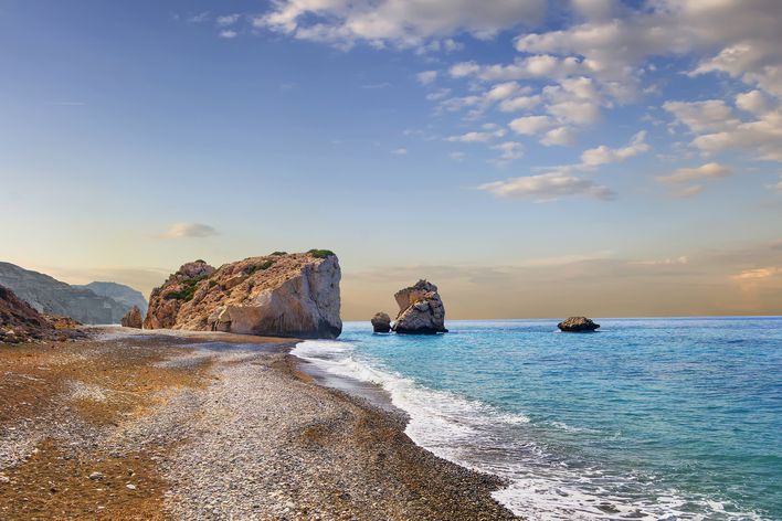 Aphrodite Felsen an der Strandküste Zyperns