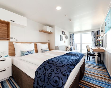 Kreuzfahrt mit Mein Schiff 5 ab/an Heraklion inkl. Badeaufenthalt-1