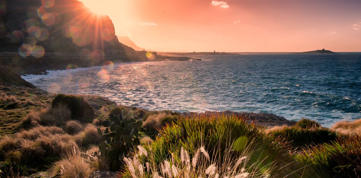 Küstenlandschaft bei Palermo mit Blick auf das Meer