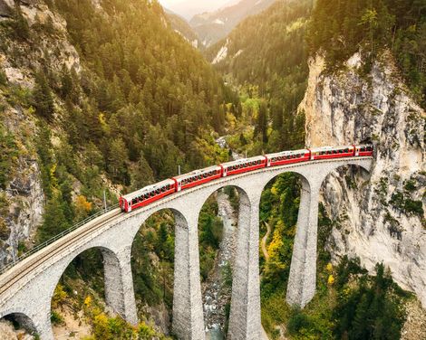 1. Klasse Bahnerlebnisreise mit Aufenthalt in der MANU Lodge Grischuna in Filisur-0