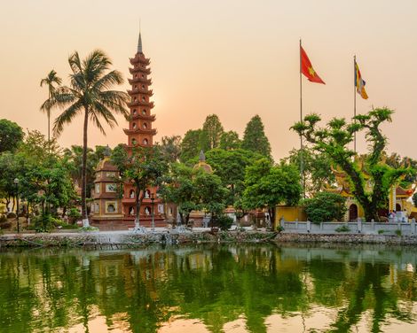 Faszinierende Kontraste: Tempel und Halong-Bucht-1
