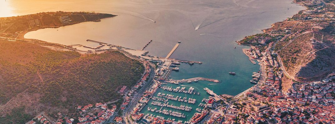 Luftaufnahme von Cesme in der Türkei