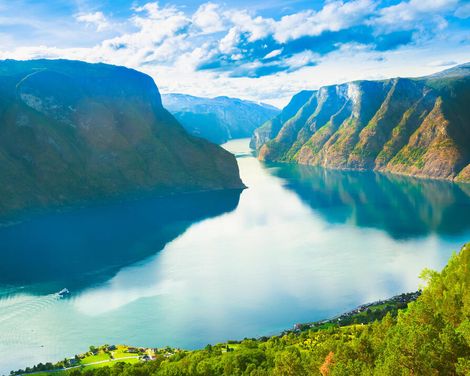 Kreuzfahrt mit MSC Preziosa ab/an Hamburg-0