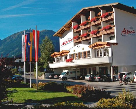 Wohlfühlurlaub im 4-Sterne Alpina Resort Nature & Wellness in Wenns