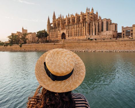 Kreuzfahrt mit AIDAstella ab/an Palma de Mallorca & 3 Nächte Baden