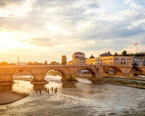 Flexible Mietwagen-Rundreise ab/an Tirana: Balkan Panorama: Städte, Seen & Küsten