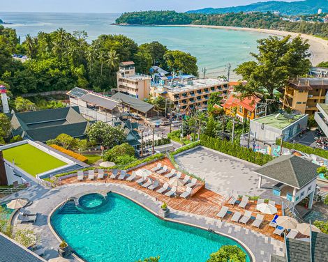 Sonnentage im Orchidacea Resort über der glitzernden Bucht