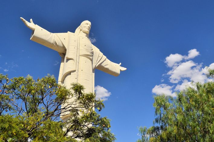 Christus Statue in der Stadt Cochabamba in Bolivien 