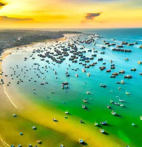 Bucht von Phan Thiet mit Booten