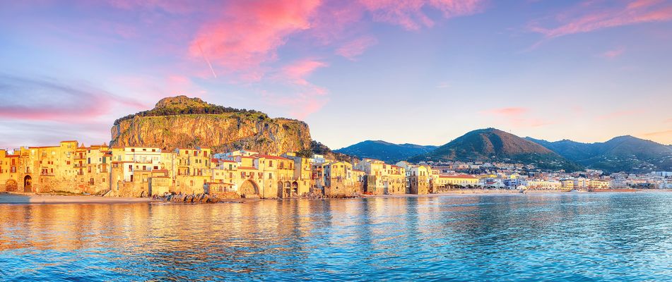 Blick auf Cefalu