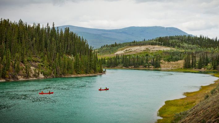 Kanus im Yukon River