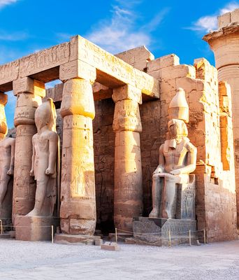 Pylonruine im Tempel von Luxor in Ägypten