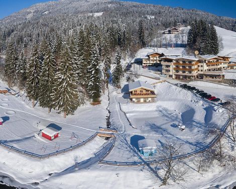 Winterspaß im Hotel Berghof in Söll am Wilden Kaiser-1
