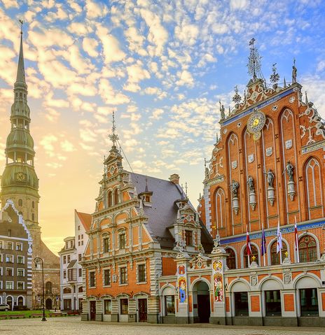 Blick auf Riga mit Sonnenuntergang