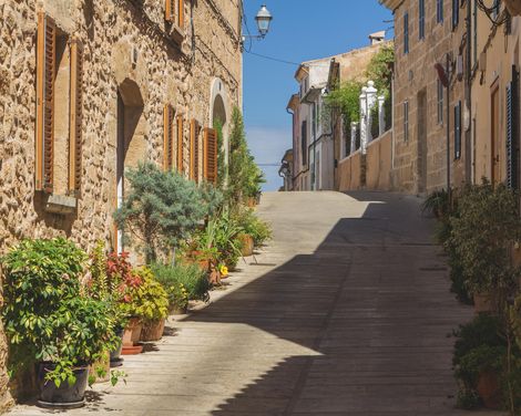 Von Bergpfaden bis zum Strand von Palma-3