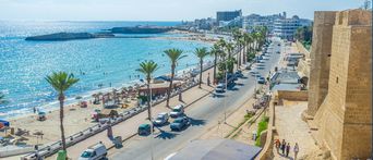 Strandpromenade von Monastir in Tunesien 