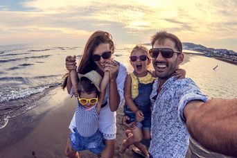 Familie am Strand
