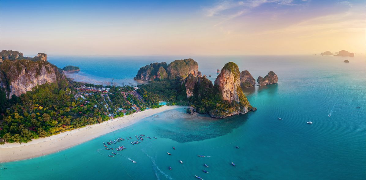 Railay Beach in Krabi in Thailand