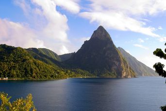 Piton Mountains, Saint Lucia 