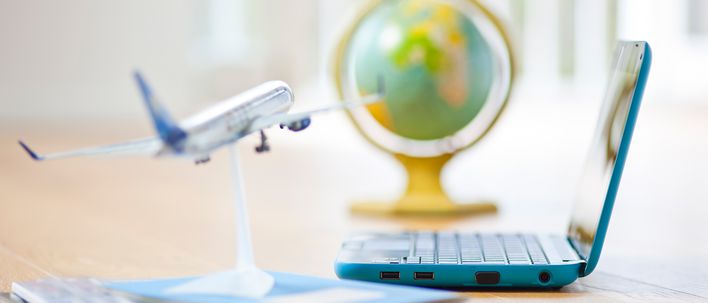 Symbolbild für digitale Vertriebsunterstützung und Verkaufsprozesse im Reisebüro