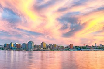 Halifax in Nova Scotia bei Sonnenuntergang