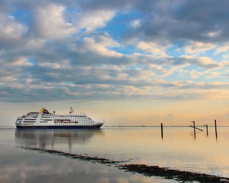 Kreuzfahrt mit der MS Hamburg ab Kiel oder Hamburg-0