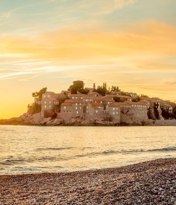 Sonnenuntergang in Budva, Montenegro