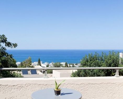 Sundance Apartments & Suites-0