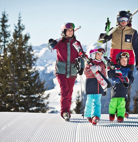 Familie Skiurlaub in Saalbach Hinterglemm