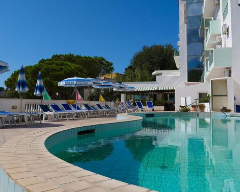 Badeurlaub im Hotel La Ginestra in Forio-1