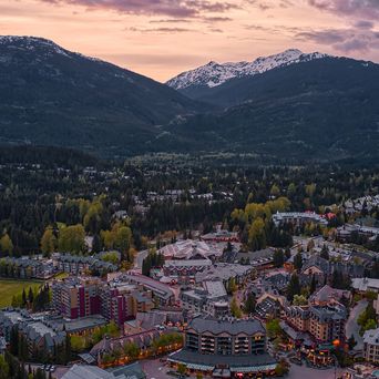 Blick auf die Stadt Whistler in Kanada
