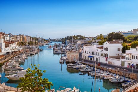 Hafen von Ciutadella auf Menorca