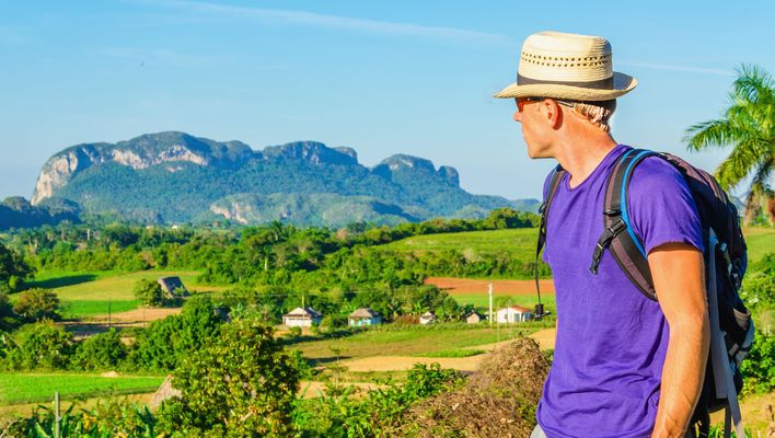 Mann im Vinales Tal