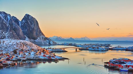 Blick auf Lofoten Fischerdorf
