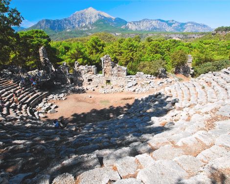Kreuzfahrt mit einem Motorsegler ab/an Kemer-2