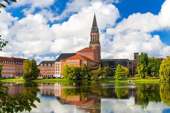 Rathaus in Kiel im Stadtzentrum