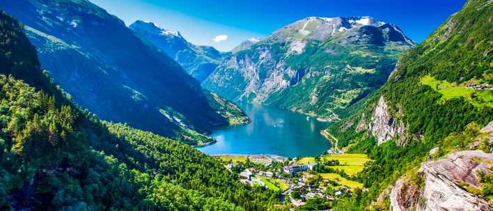 Blick auf den Geirangerfjord von oben