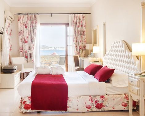 Hotel Cala Fornells-0