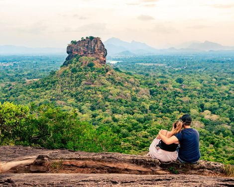 Wo Elefanten wandern und Tempel Geschichten flüstern-0