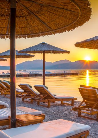 Sonnenuntergang am Strand von Korfu