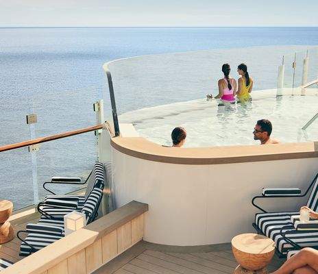 Infinity Pool auf der Celebrity Beyond