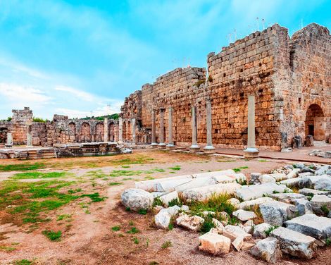 Felszauber trifft Mittelmeerflair-1