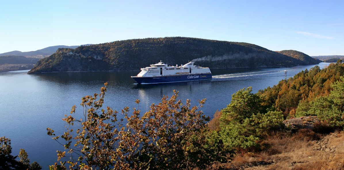Schiff Color Fantasy unterwegs im Oslo-Fjord